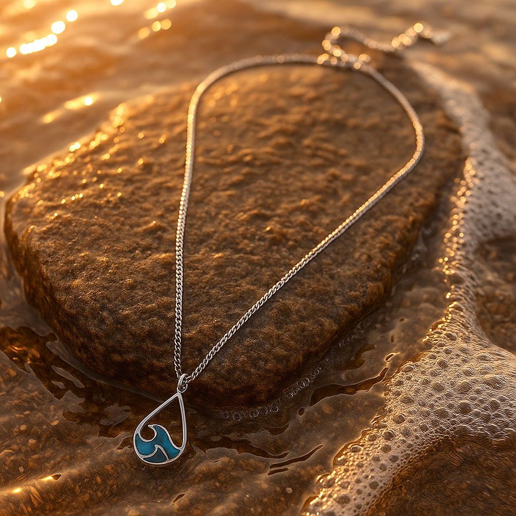 Amélie™ | Effortless Wave Charm