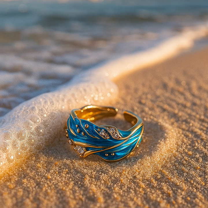 Amaris™ | Effortless Fall Ocean Ring