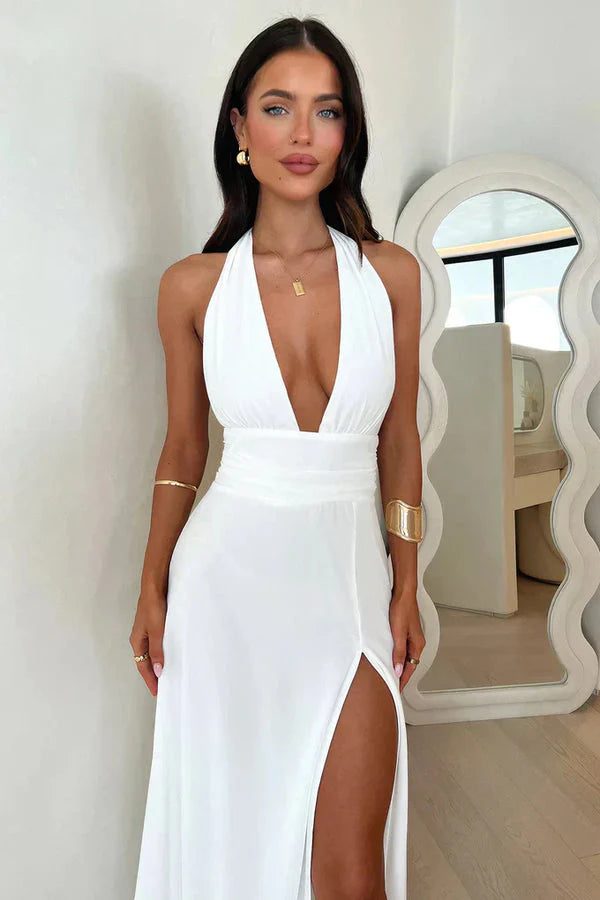Estela™ | Elegant Backless Halter Dress