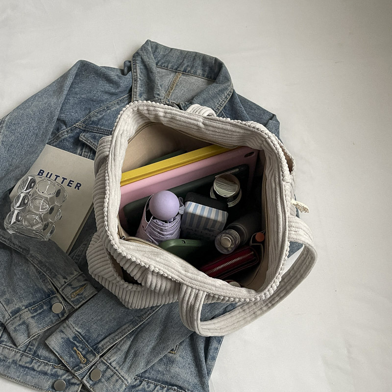 Manuela™ | Everyday Tote Bag