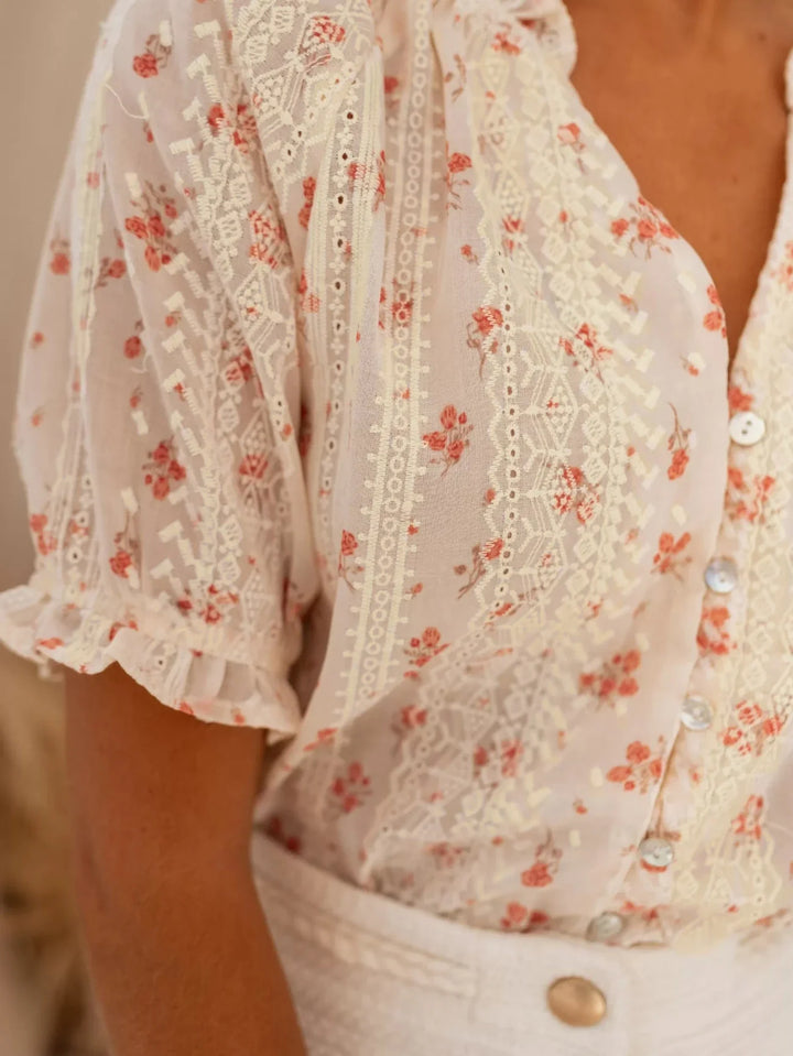 Leah™ | Relaxed Floral Blouse