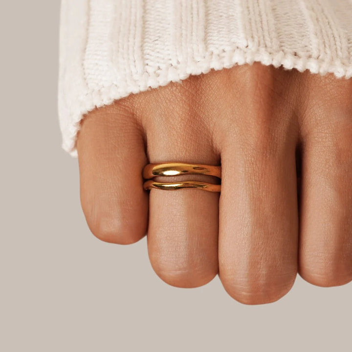 Mira™ | Wave Ring Set