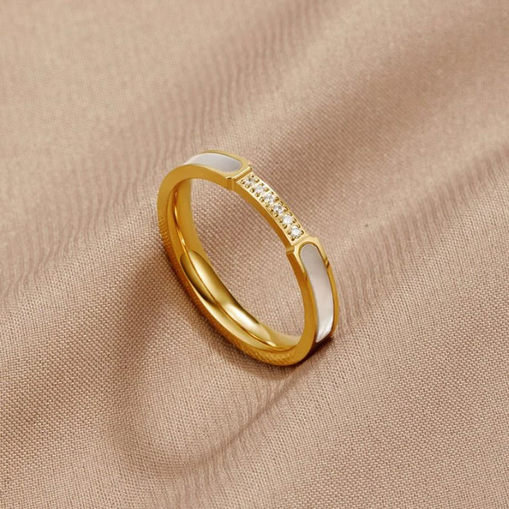 Ivette™ | Pearl & Crystal Ring