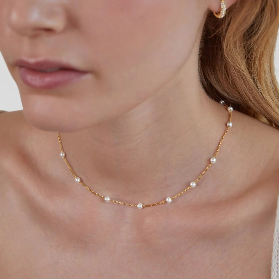 Elegant Pearl Accent Necklace