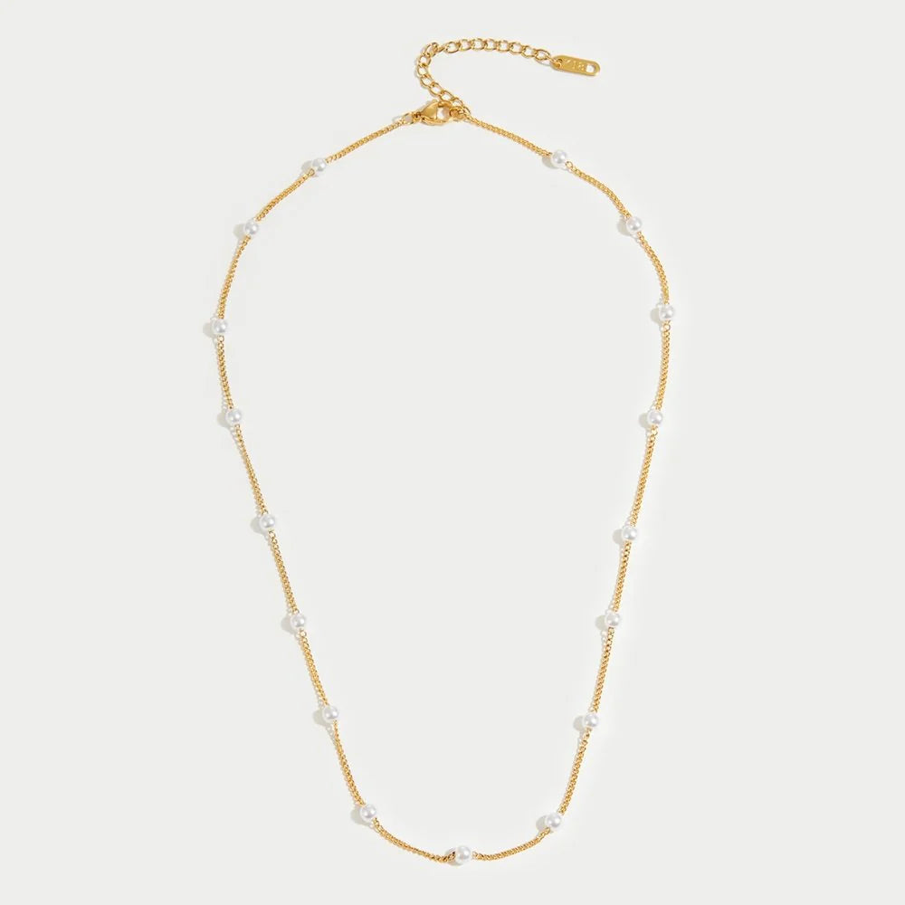 Elegant Pearl Accent Necklace